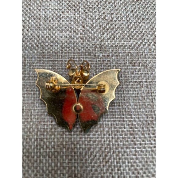 Vintage Carved Jade Butterfly Brooch Pin Gold Tone Pearl Accents - Picture 3 of 6